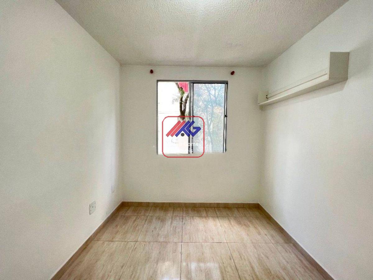 Apartamento à venda com 3 quartos, 50m² - Foto 9