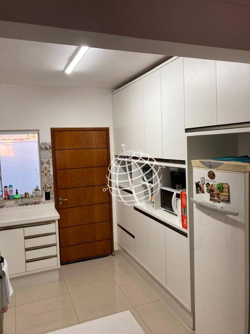 Casa à venda com 3 quartos, 100m² - Foto 10