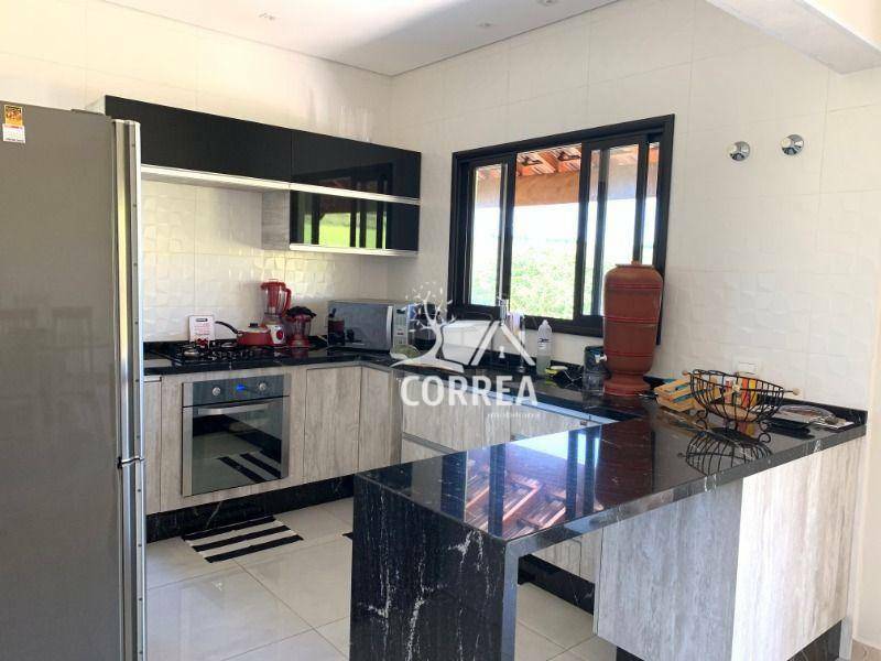 Chácara à venda com 5 quartos, 261m² - Foto 4