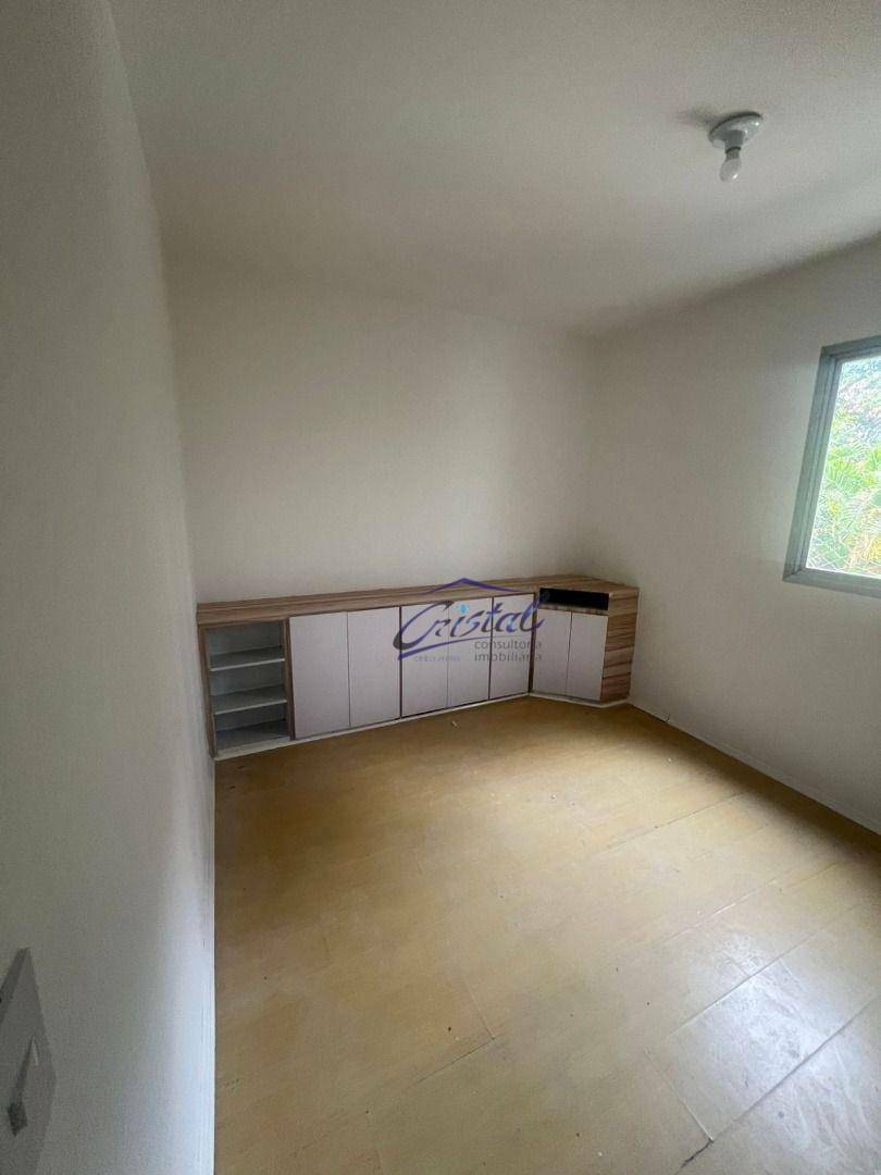 Apartamento para alugar com 3 quartos, 73m² - Foto 9