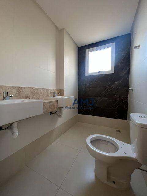 Apartamento à venda com 3 quartos, 114m² - Foto 13