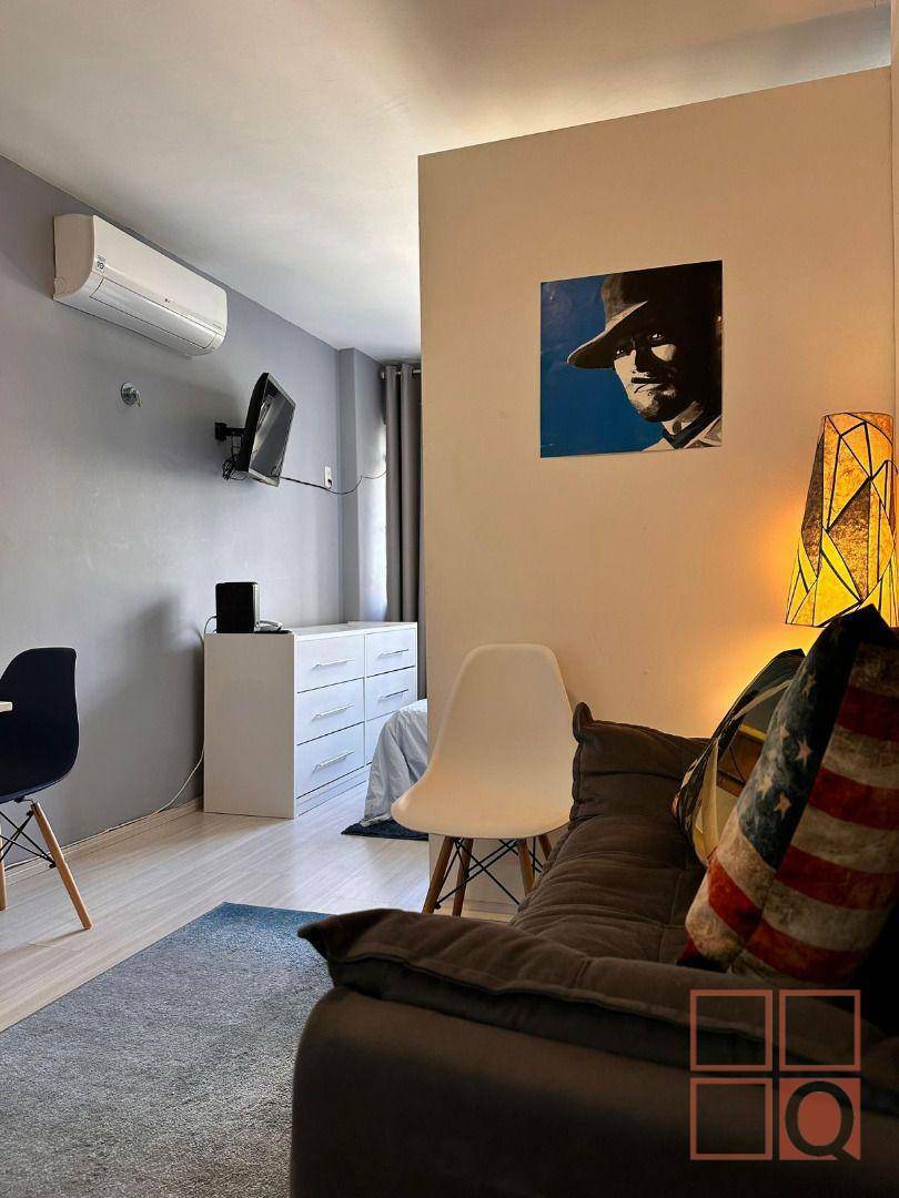 Apartamento à venda com 1 quarto, 28m² - Foto 8