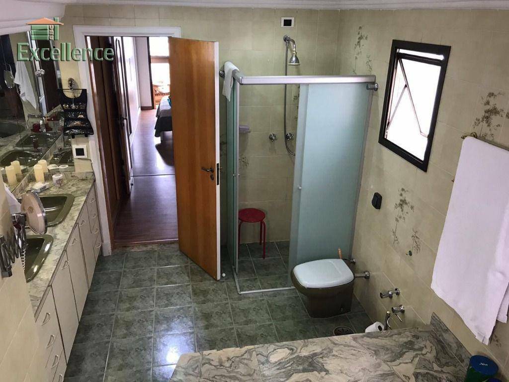 Apartamento à venda com 4 quartos, 230m² - Foto 47