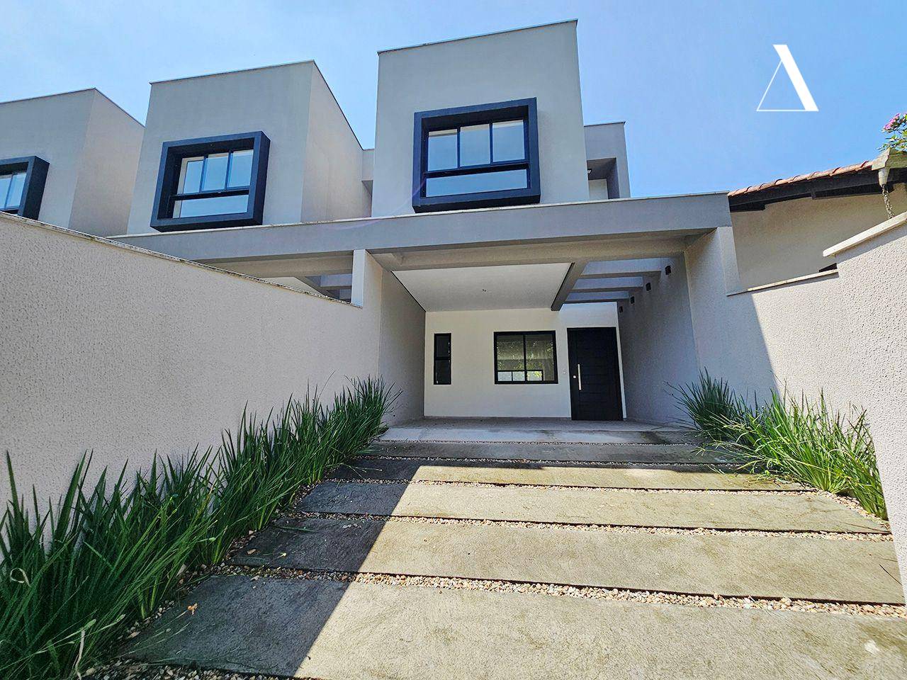 Casa, 3 quartos, 136 m² - Foto 1