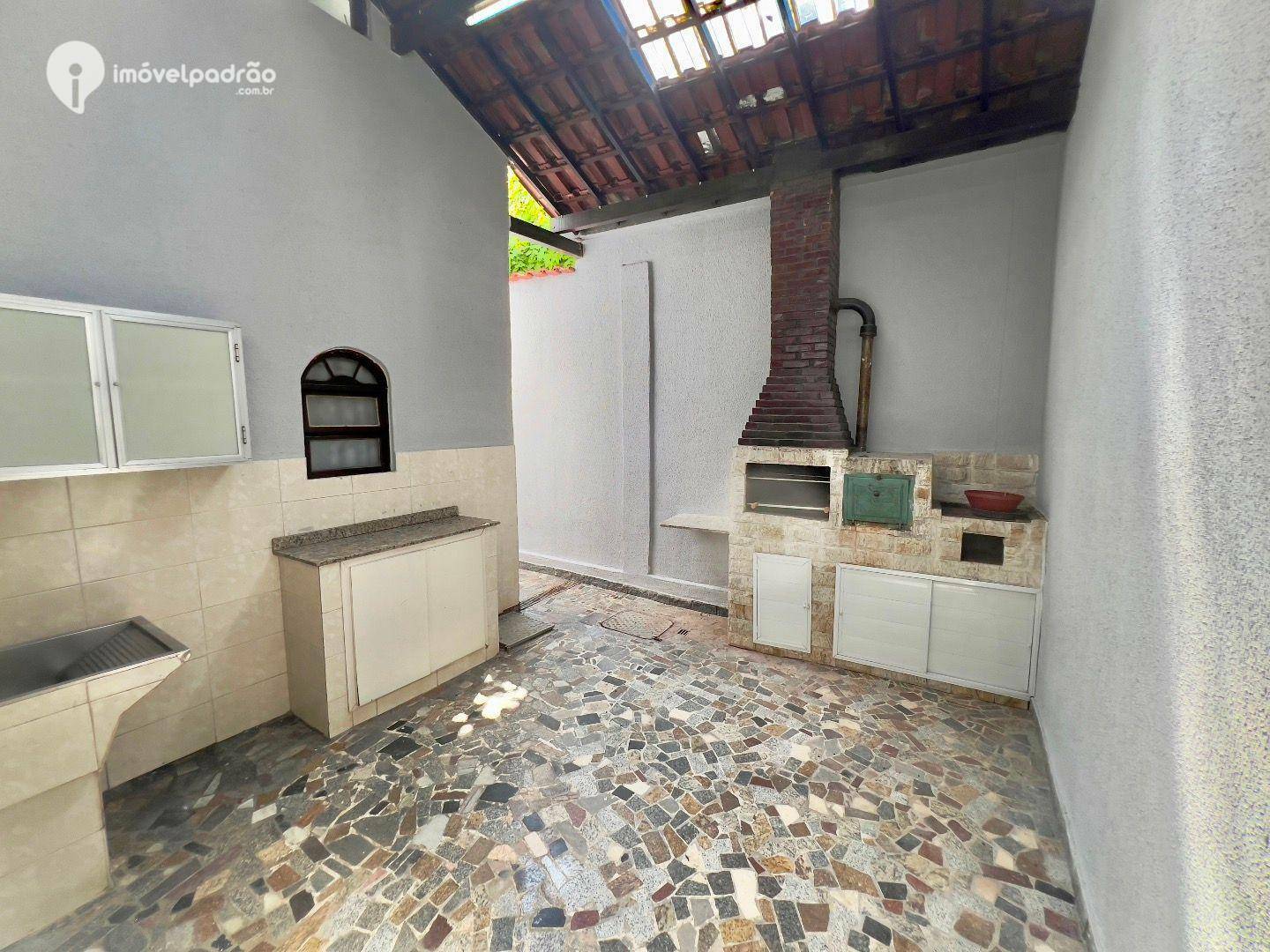 Casa de Condomínio à venda e aluguel com 3 quartos, 180m² - Foto 31