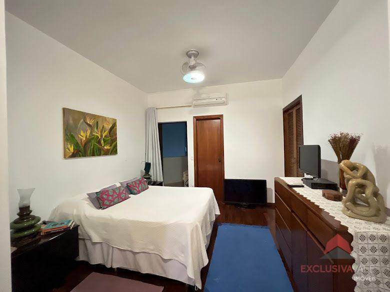 Apartamento à venda com 5 quartos, 200m² - Foto 29