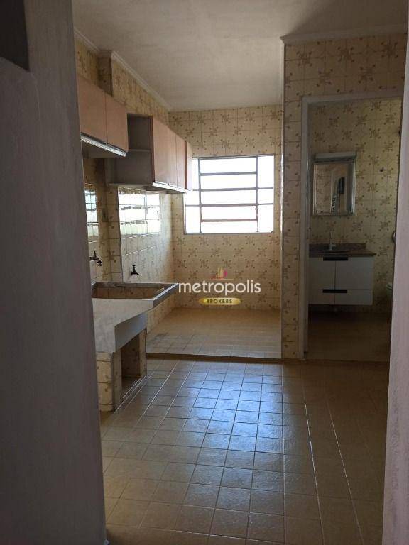 Casa à venda com 3 quartos, 381m² - Foto 9