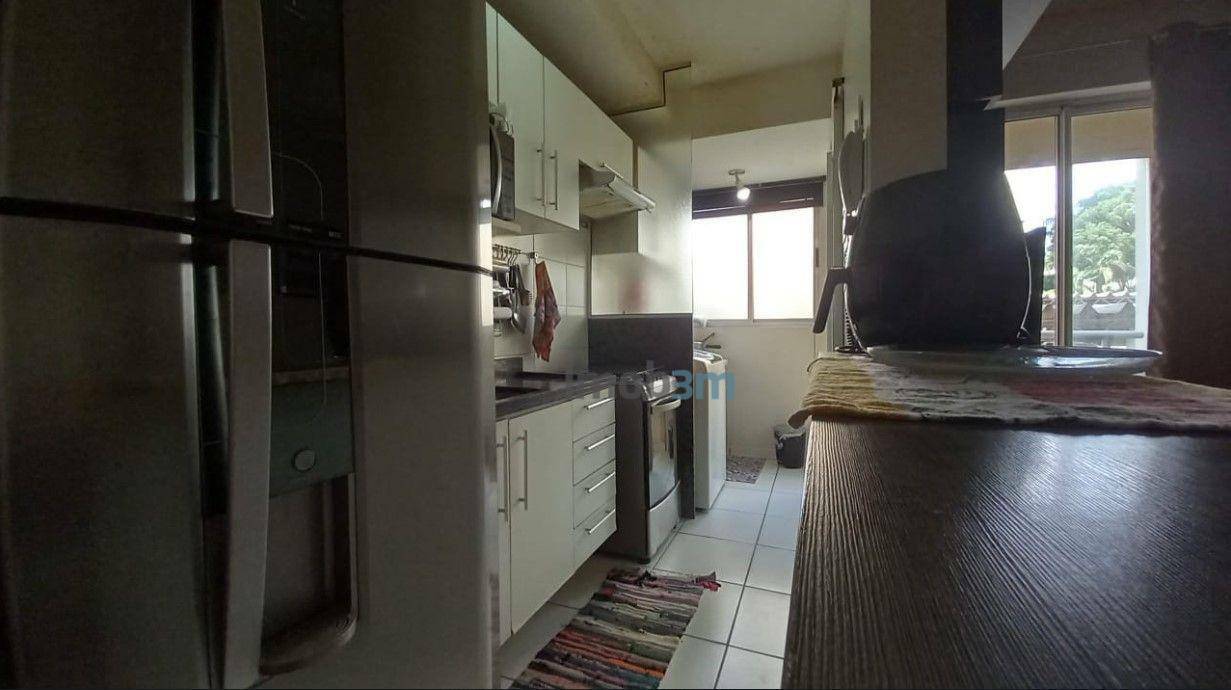 Apartamento à venda com 2 quartos, 65m² - Foto 3