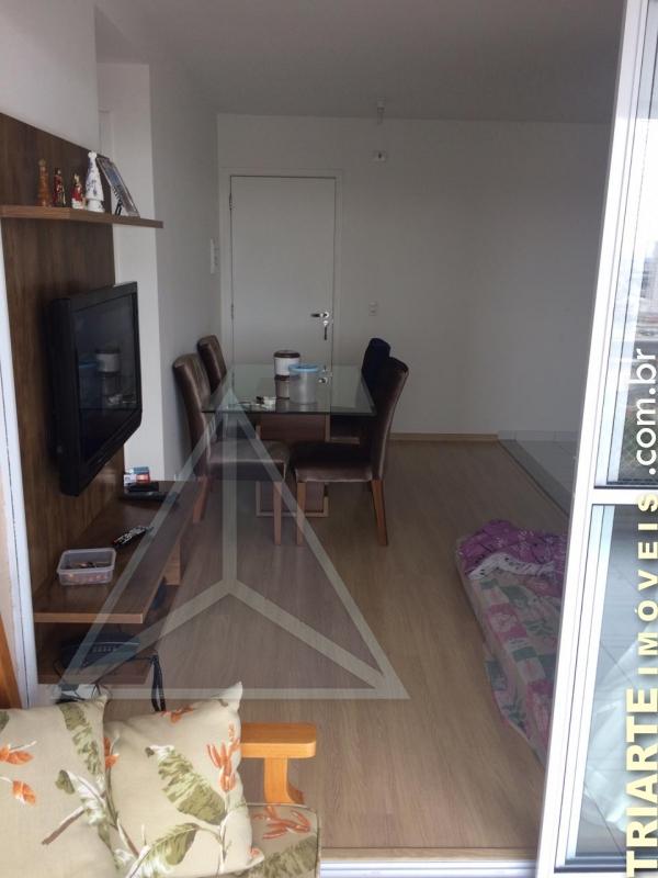 Apartamento à venda com 2 quartos, 57m² - Foto 3