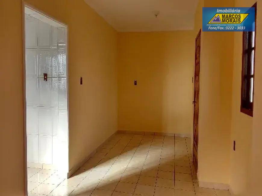 Casa para alugar com 2 quartos, 60m² - Foto 3