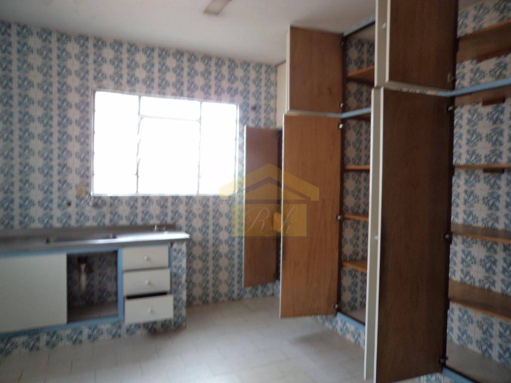 Casa à venda com 2 quartos, 184m² - Foto 12