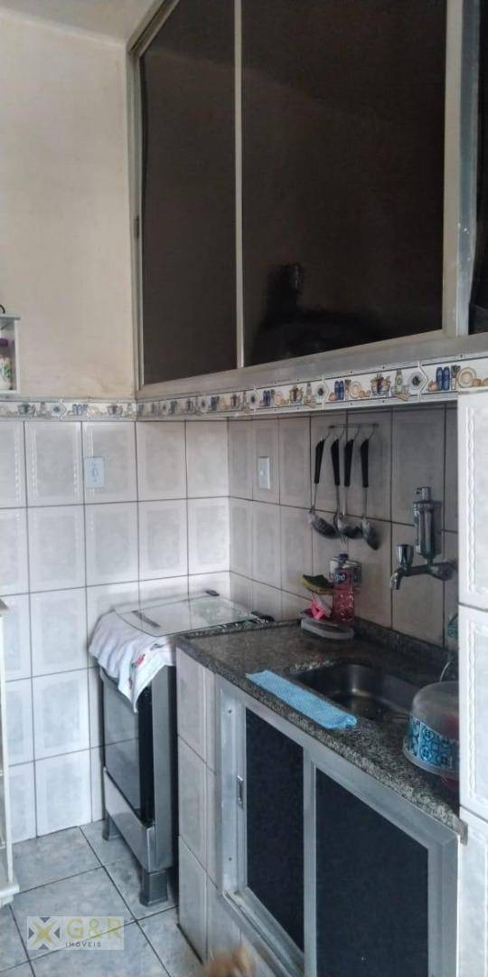 Apartamento à venda com 2 quartos, 60m² - Foto 18