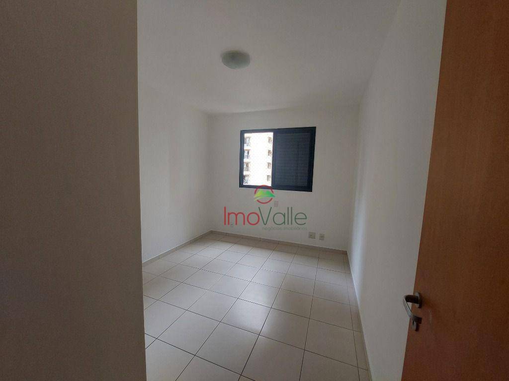 Apartamento para alugar com 4 quartos, 151m² - Foto 23