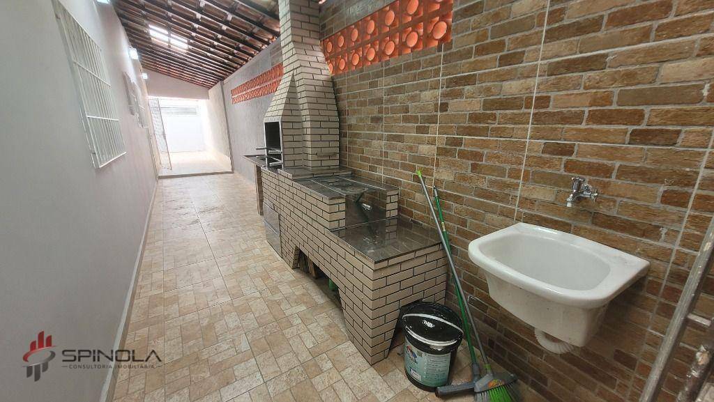 Casa à venda com 2 quartos, 48m² - Foto 9