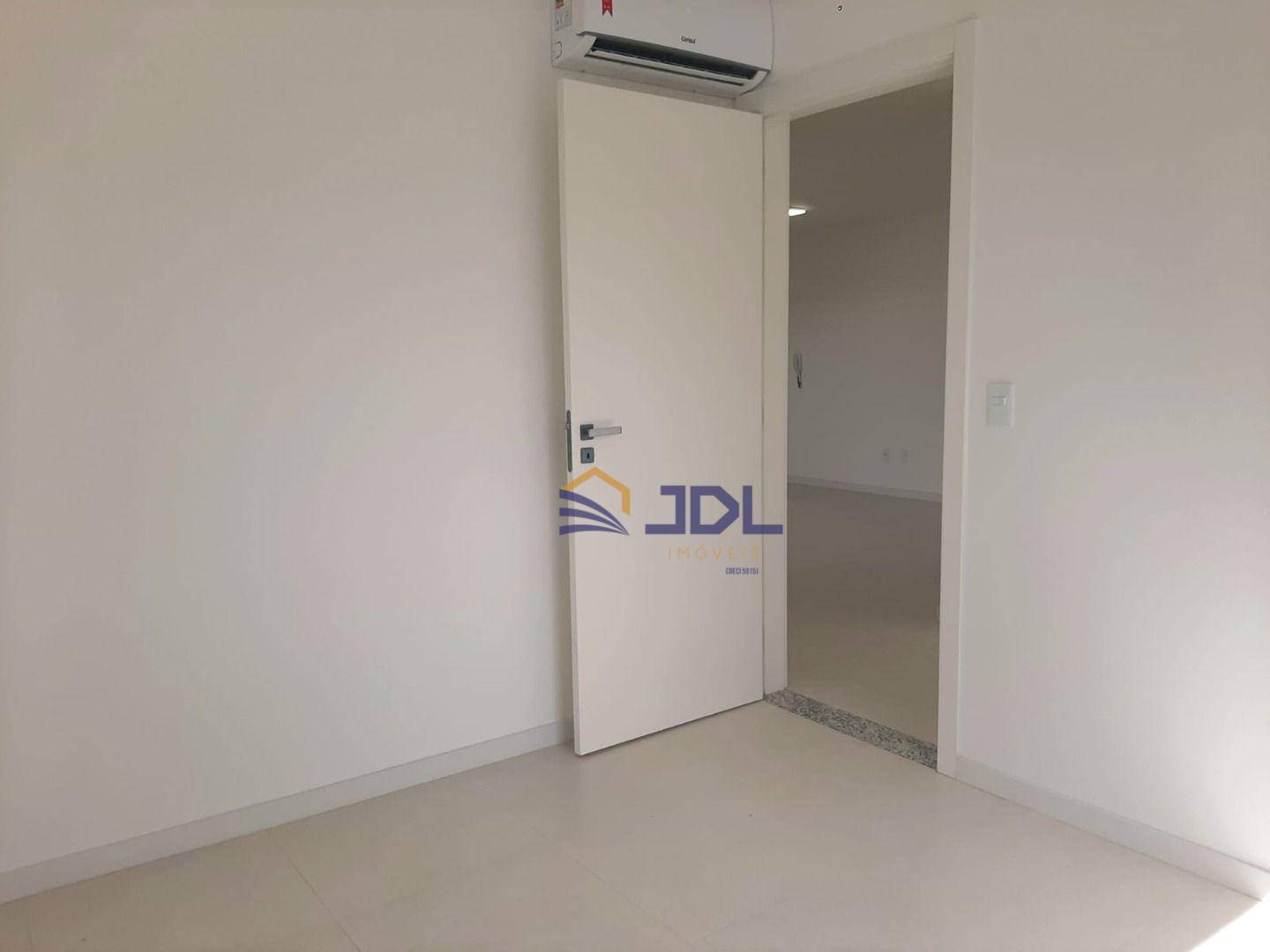 Apartamento à venda com 2 quartos, 71m² - Foto 5