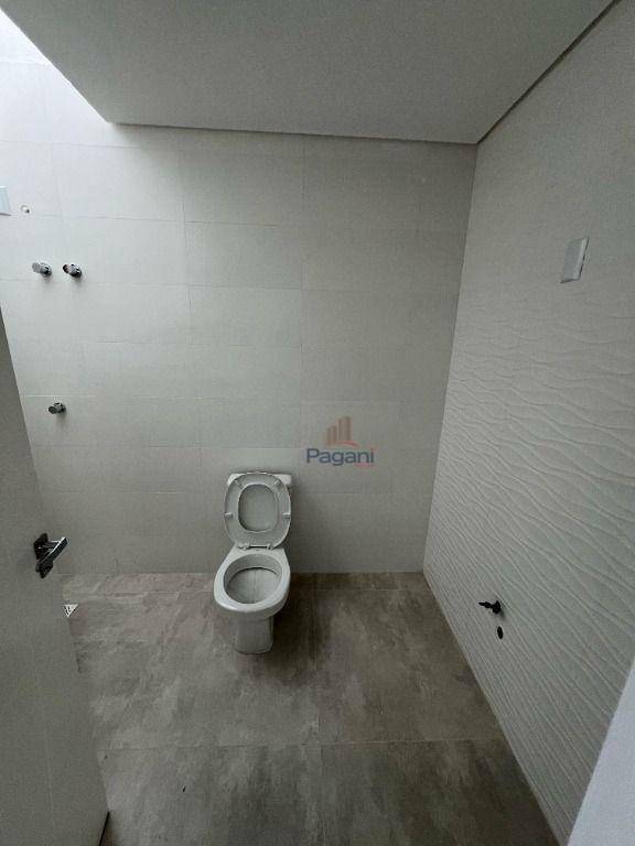 Sobrado à venda com 2 quartos, 157m² - Foto 11