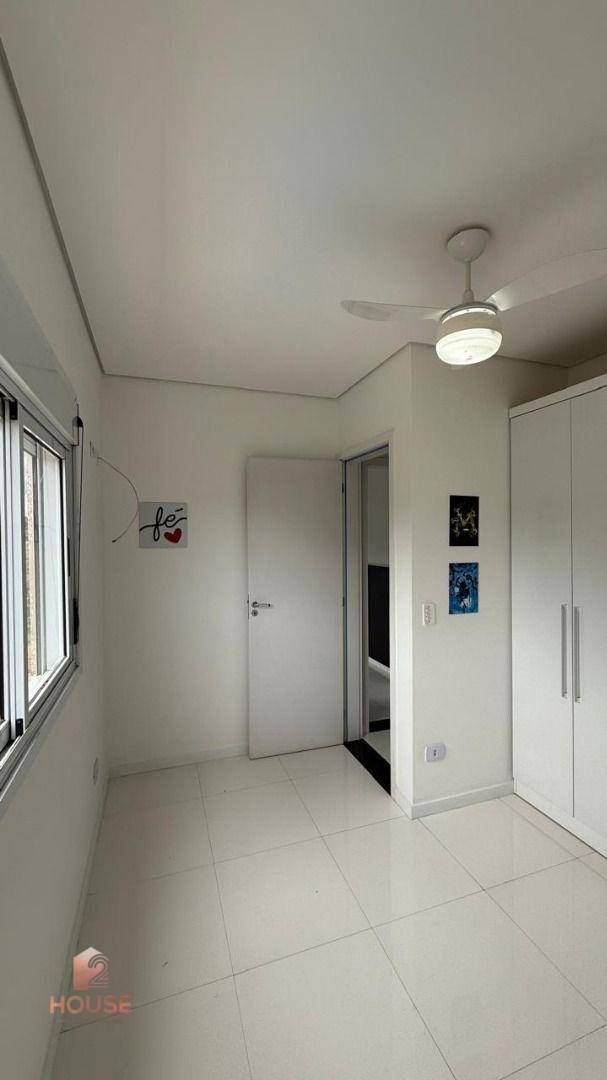 Apartamento para alugar com 3 quartos, 86m² - Foto 6