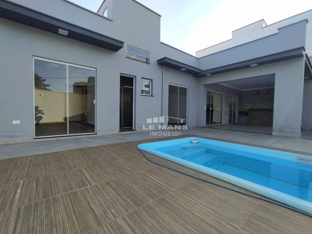 Casa à venda com 3 quartos, 131m² - Foto 5