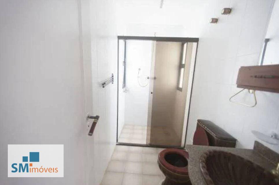 Apartamento à venda com 3 quartos, 117m² - Foto 12