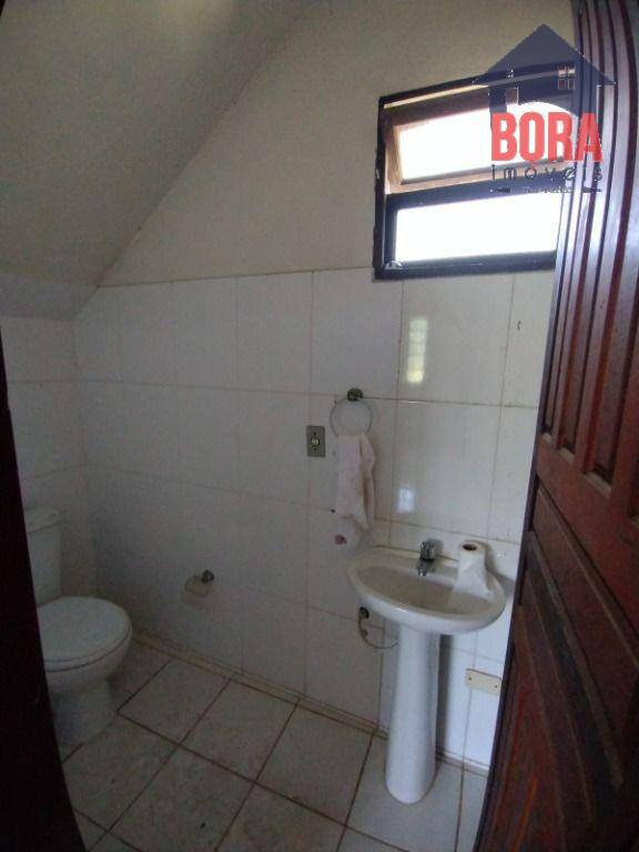 Casa para alugar com 3 quartos, 100m² - Foto 19