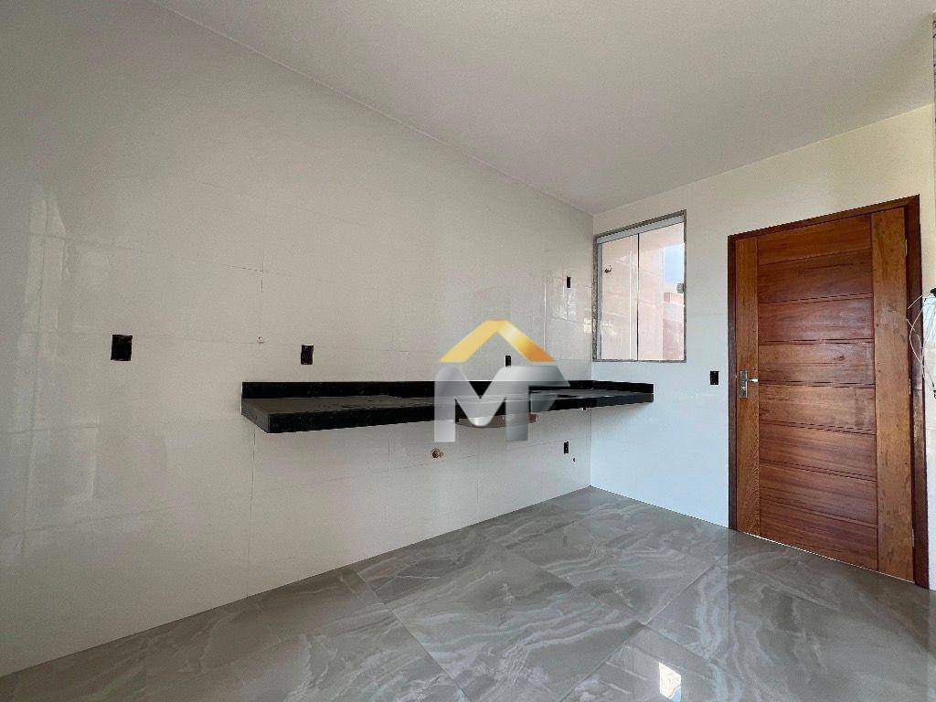 Casa à venda com 3 quartos, 97m² - Foto 7