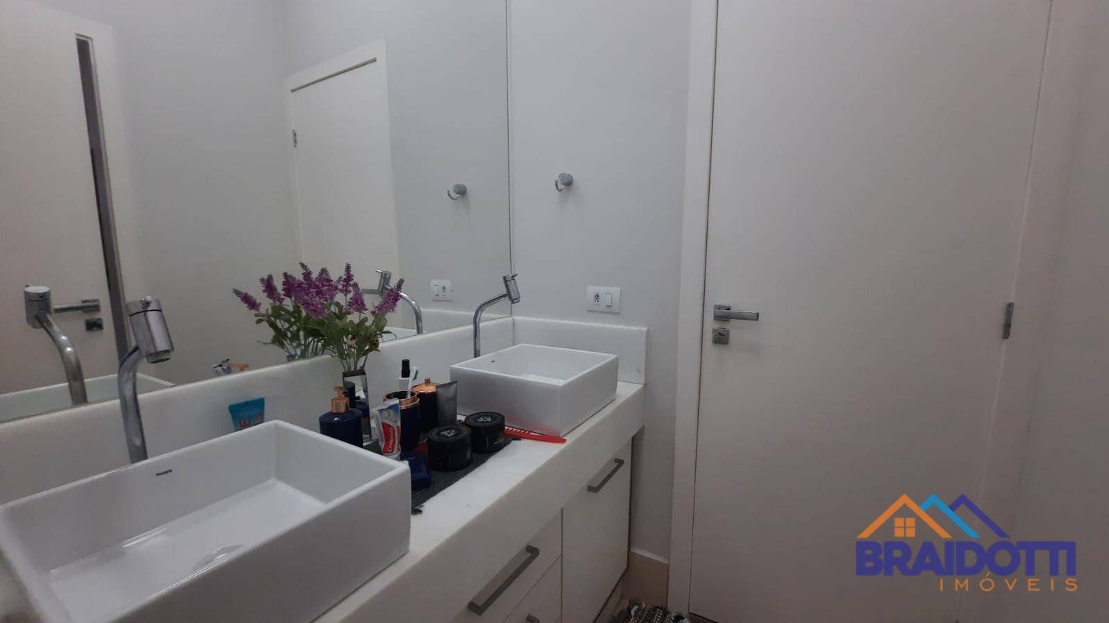 Casa à venda com 3 quartos, 180m² - Foto 12