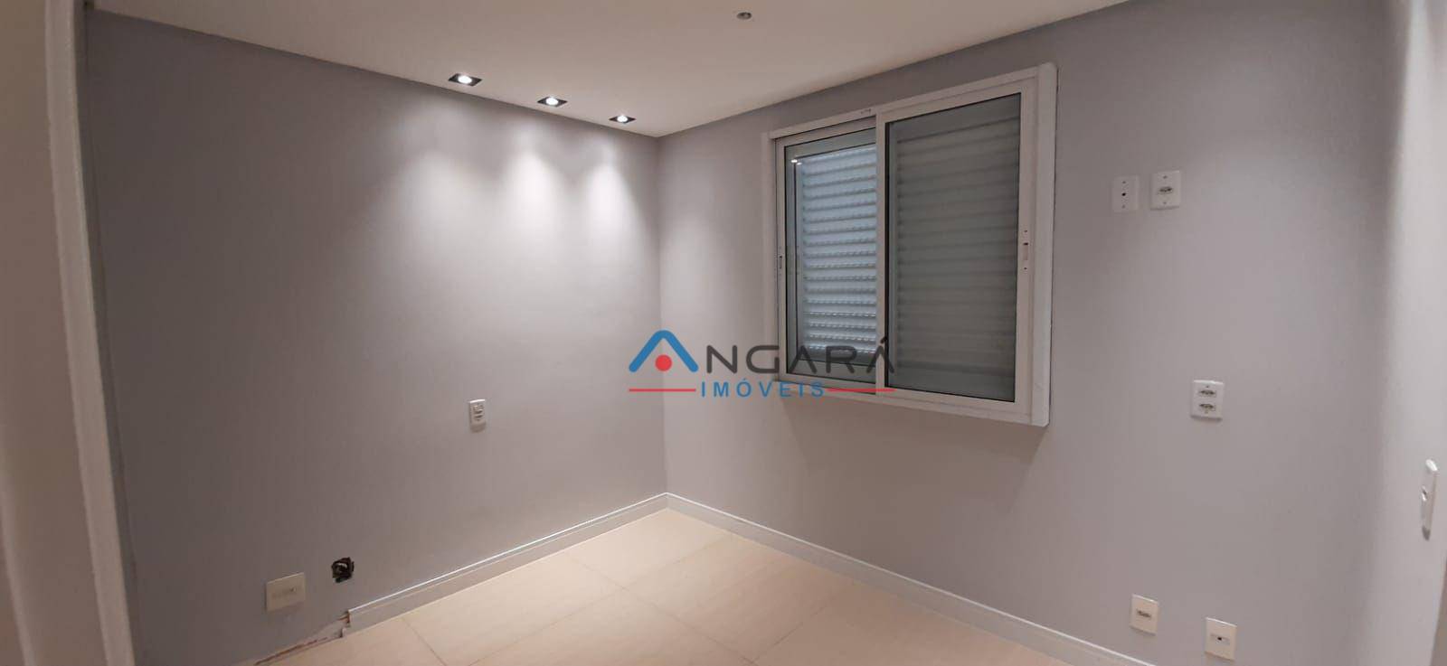 Apartamento à venda com 2 quartos, 64m² - Foto 12