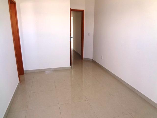 Apartamento à venda com 3 quartos, 123m² - Foto 15