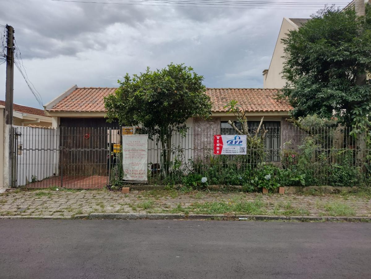 Casa à venda com 4 quartos, 110m² - Foto 1