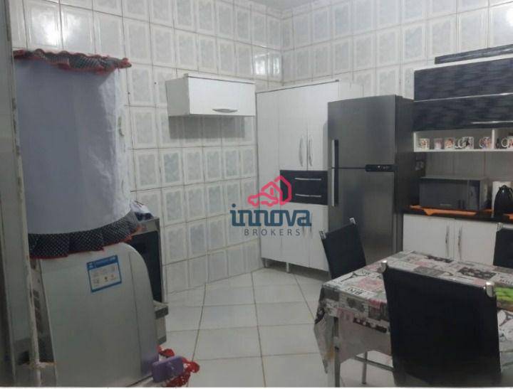 Casa à venda com 3 quartos, 106m² - Foto 12