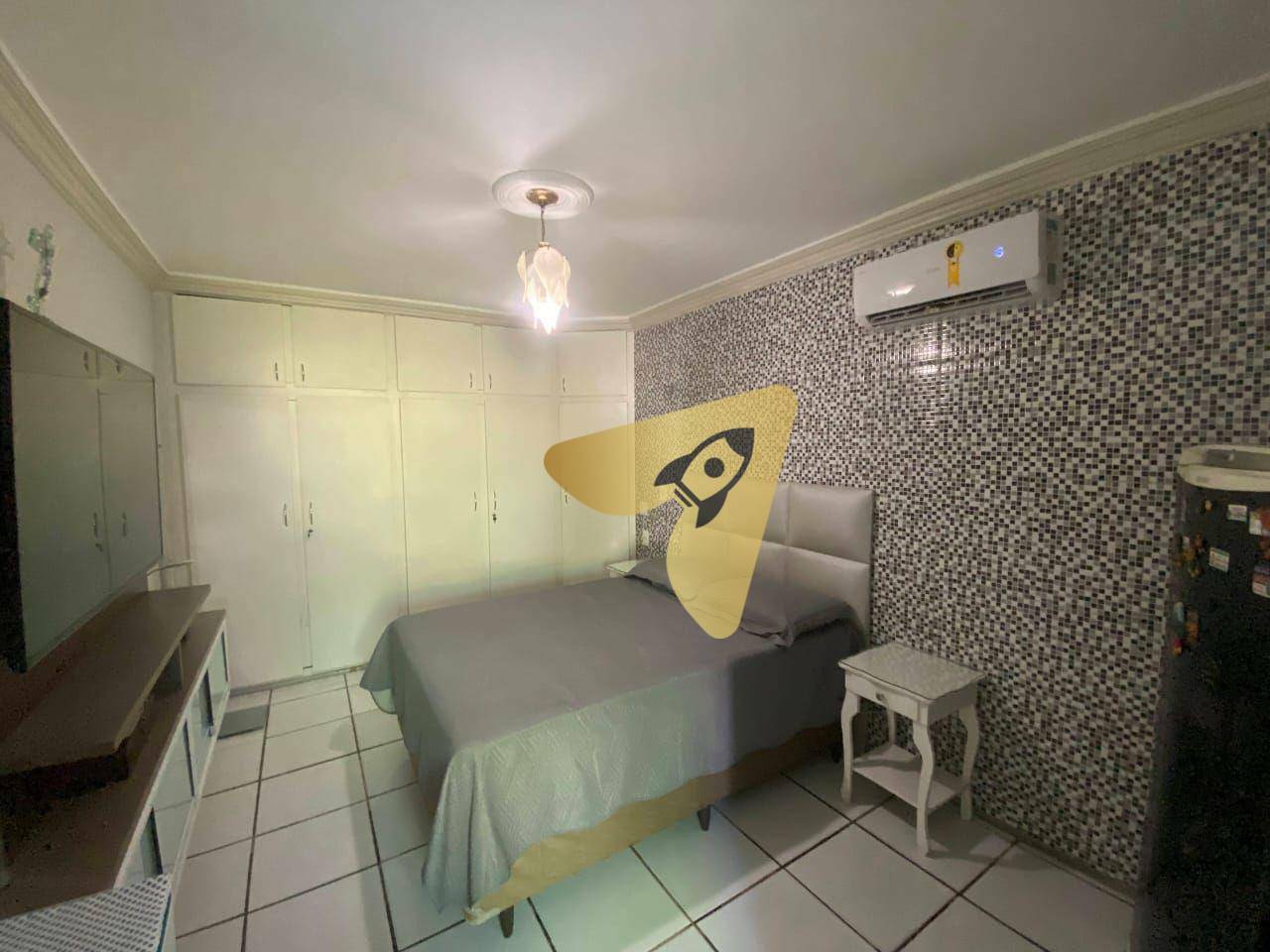 Casa de Condomínio à venda com 4 quartos, 300m² - Foto 21