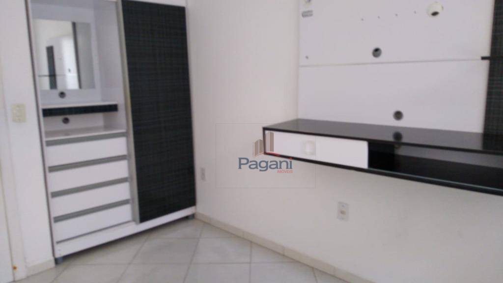 Casa à venda com 2 quartos, 60M2 - Foto 5