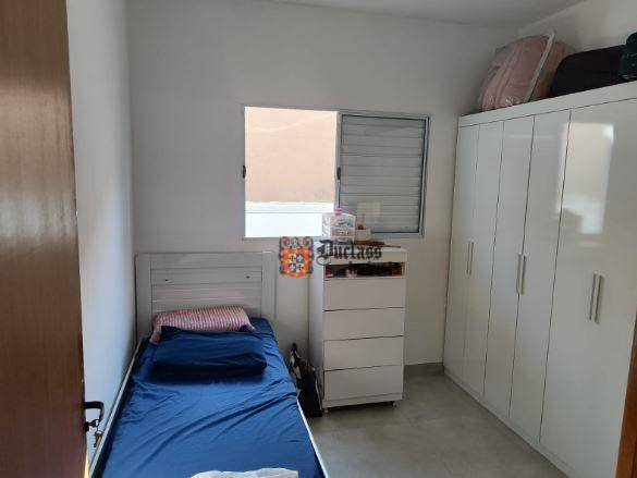 Casa à venda com 2 quartos, 80m² - Foto 28