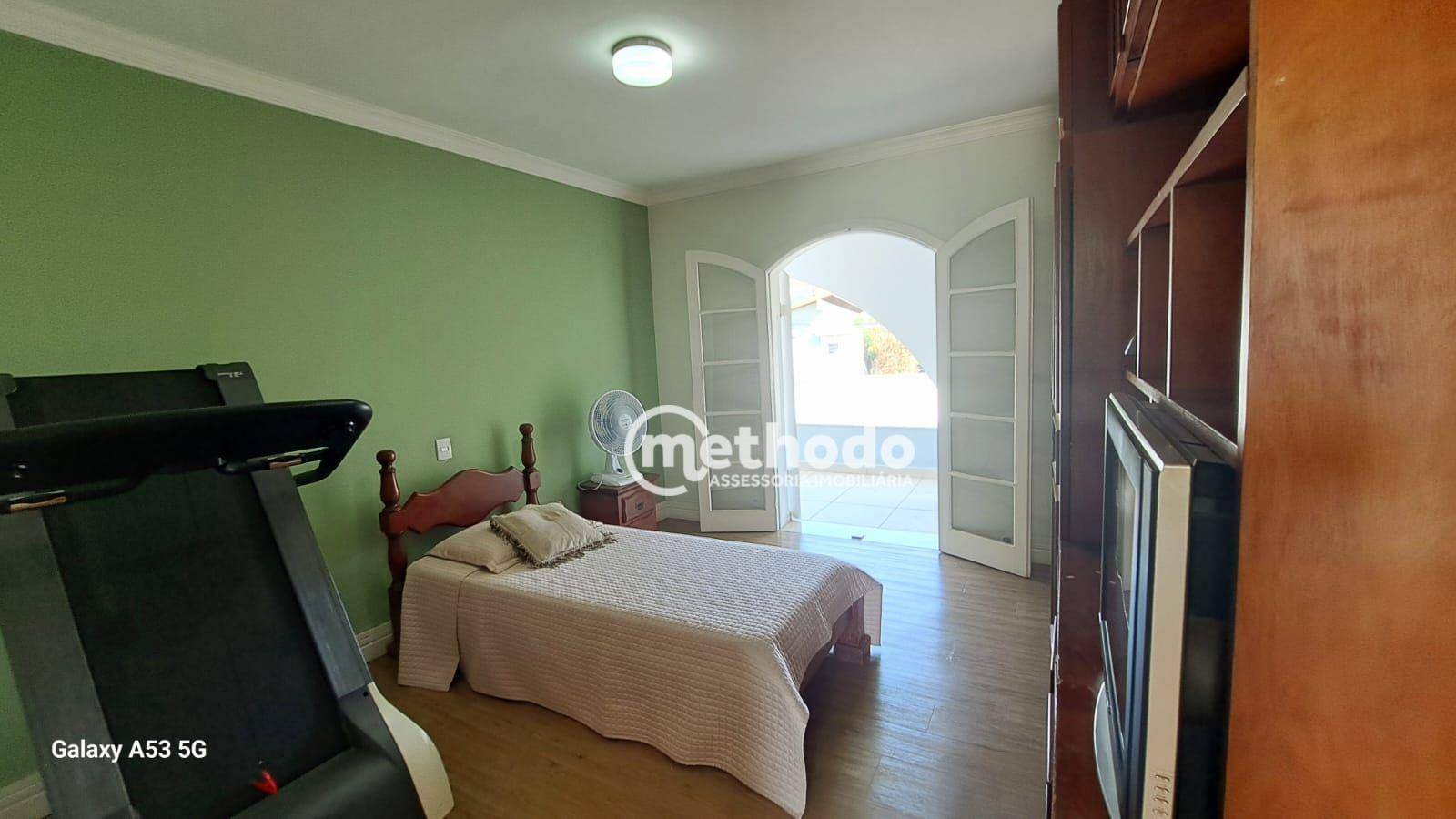 Casa à venda e aluguel com 4 quartos, 800m² - Foto 31