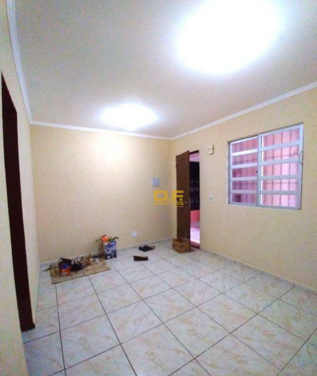 Apartamento à venda com 2 quartos, 40m² - Foto 11