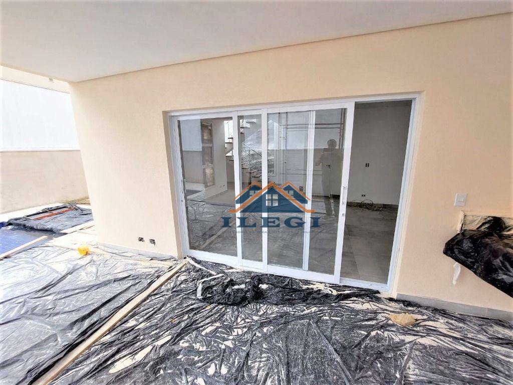 Casa de Condomínio à venda com 3 quartos, 214m² - Foto 9