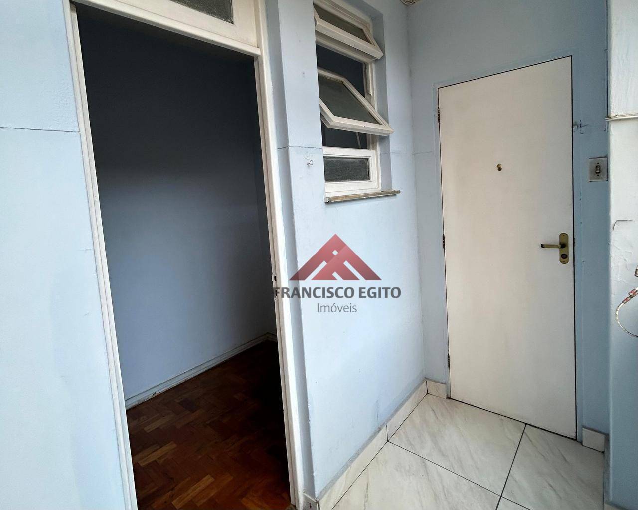 Apartamento à venda com 3 quartos, 120m² - Foto 13