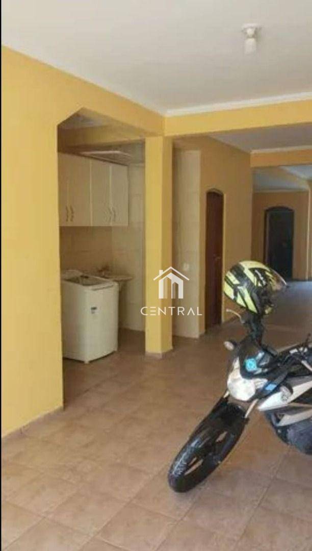 Sobrado à venda com 3 quartos, 180m² - Foto 9