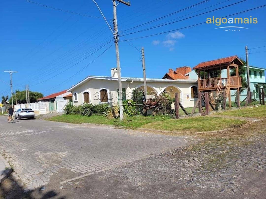 Casa à venda com 3 quartos, 300M2 - Foto 1