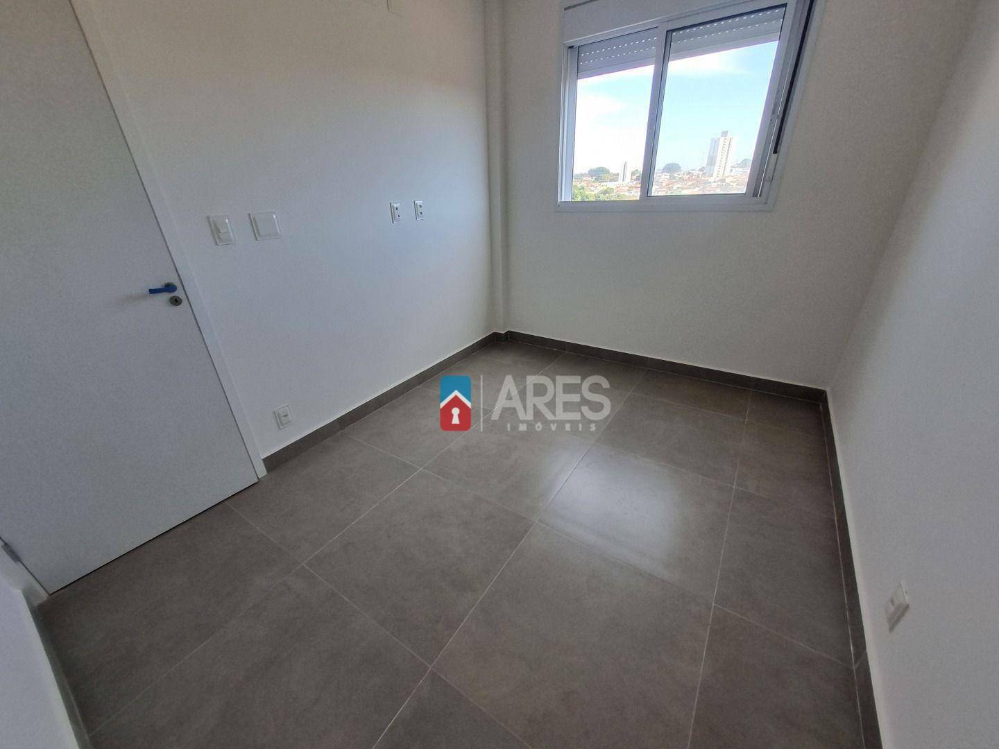 Apartamento à venda com 3 quartos, 82m² - Foto 7