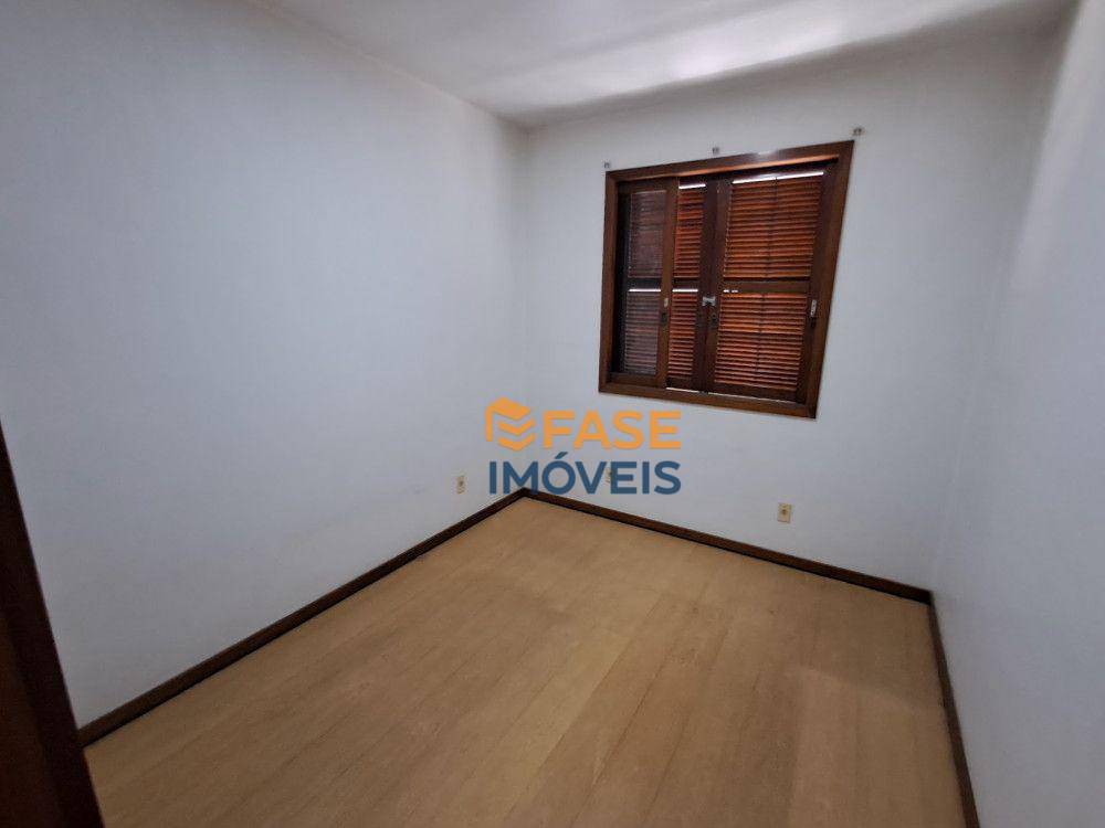 Casa à venda com 5 quartos, 260m² - Foto 12