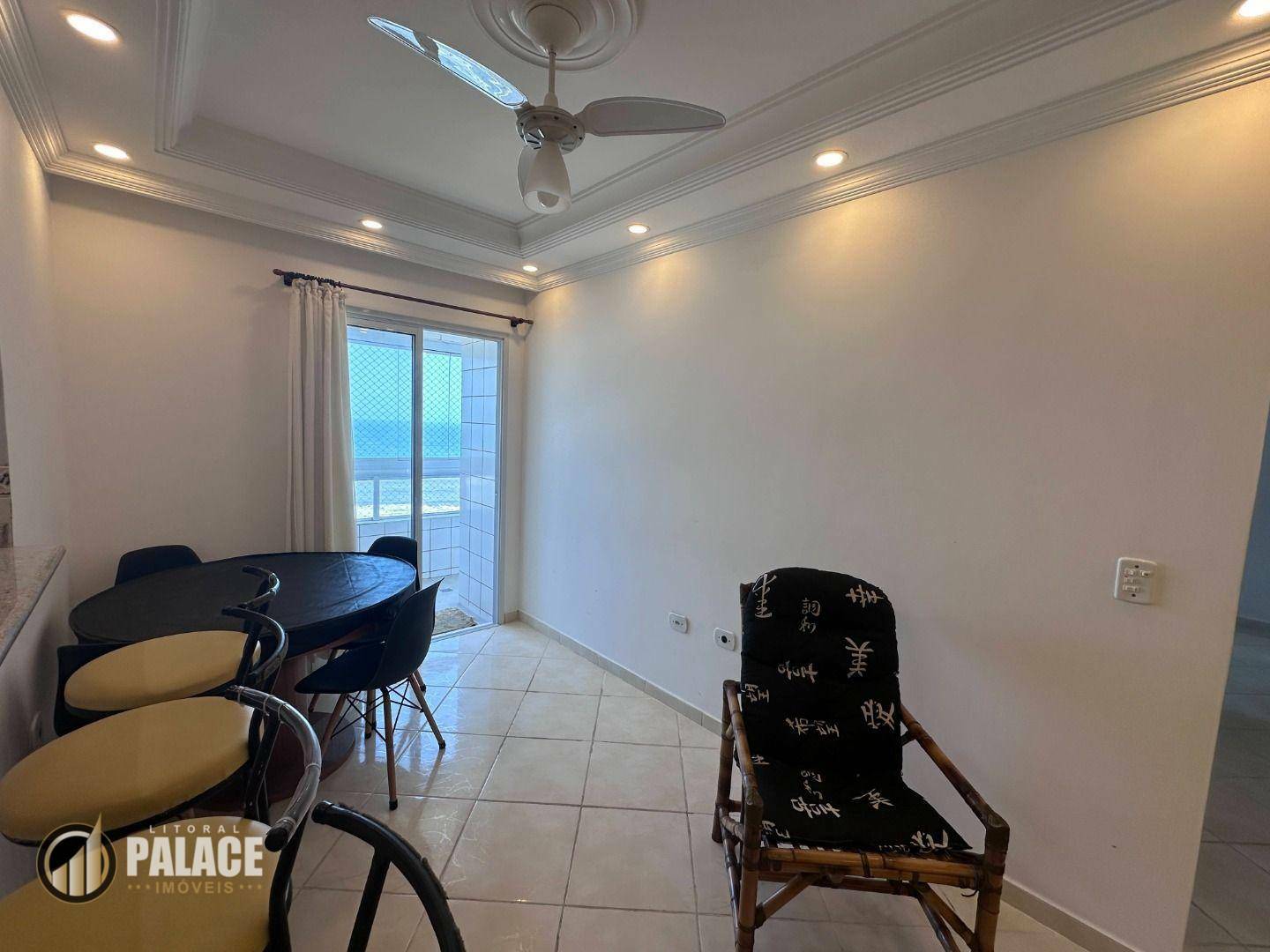 Apartamento à venda com 2 quartos, 75m² - Foto 4