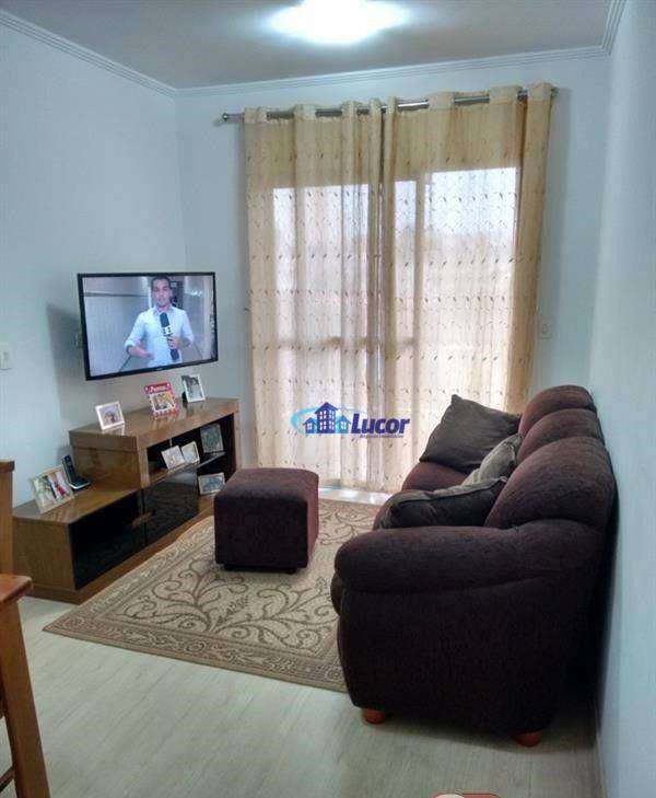 Apartamento à venda com 2 quartos, 58m² - Foto 4