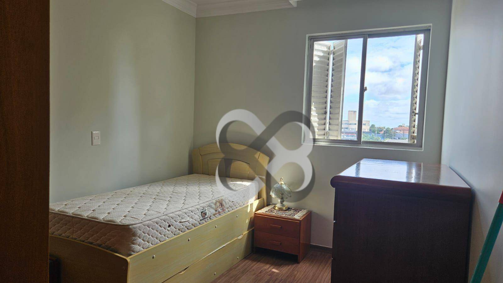 Apartamento para alugar com 3 quartos, 98m² - Foto 9