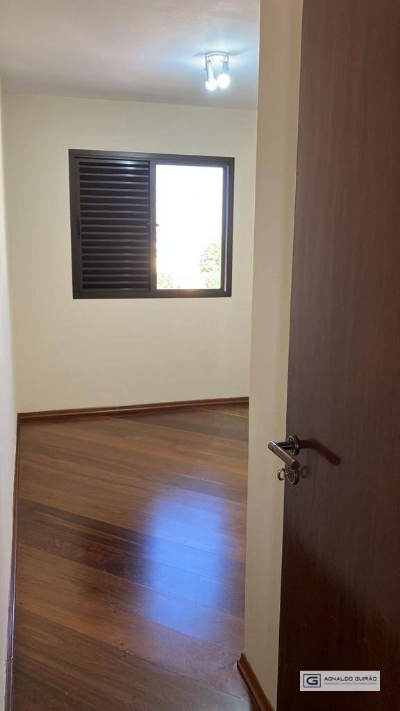 Apartamento à venda com 3 quartos, 106m² - Foto 11