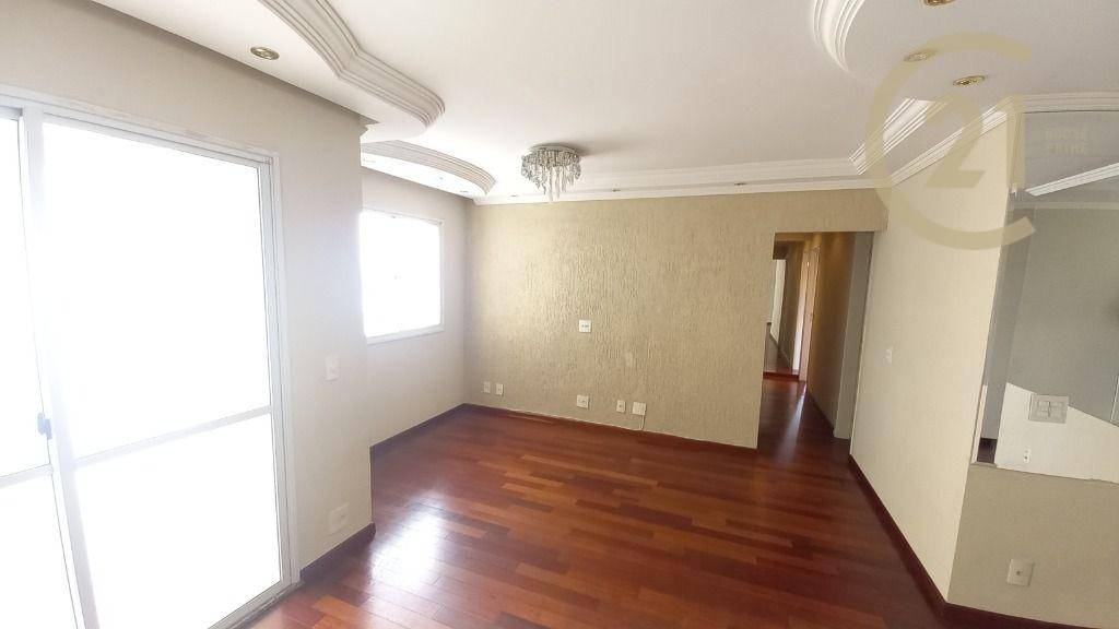 Apartamento para alugar com 3 quartos, 95m² - Foto 3