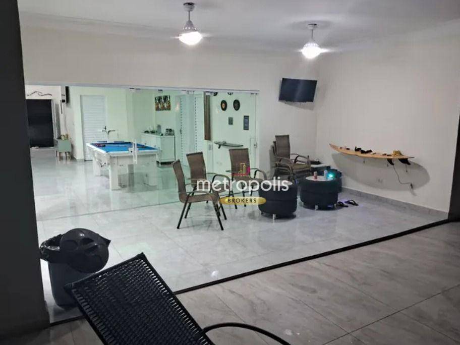 Sobrado à venda com 3 quartos, 150m² - Foto 4