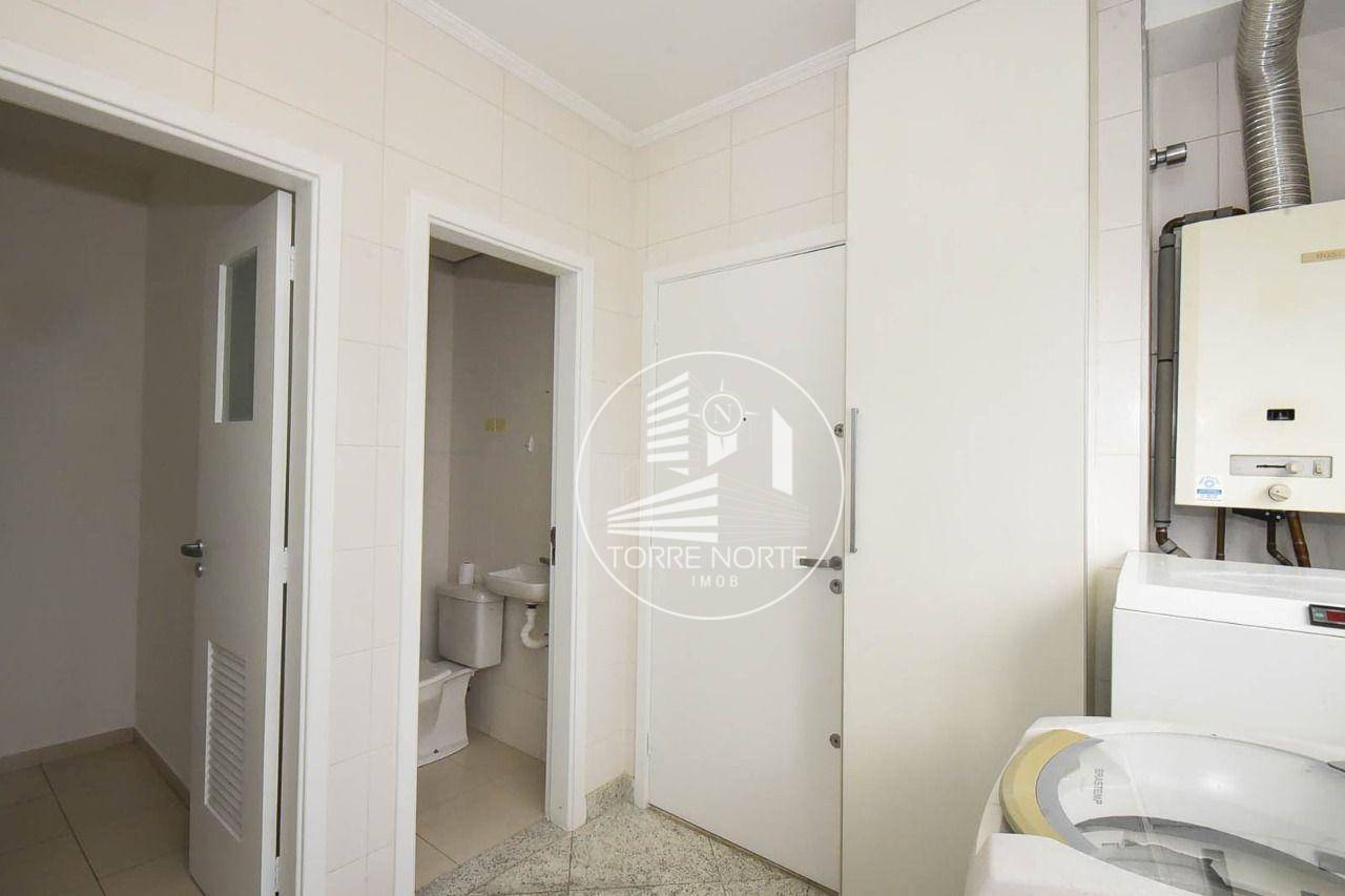 Apartamento à venda com 3 quartos, 193m² - Foto 17