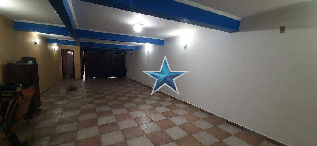 Sobrado à venda com 4 quartos, 250m² - Foto 26