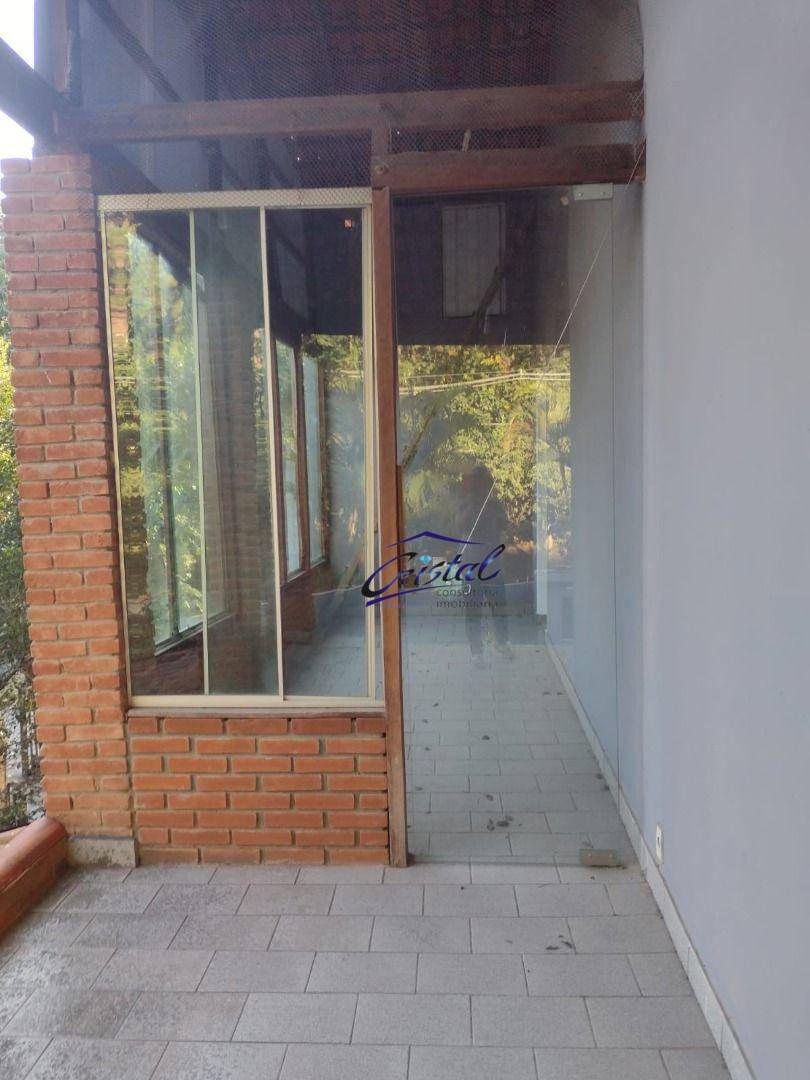 Casa, 3 quartos, 245 m² - Foto 3